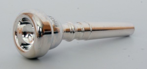 Bach 3517C Мундштук для трубы, размер 7C, посеребренный, Bach