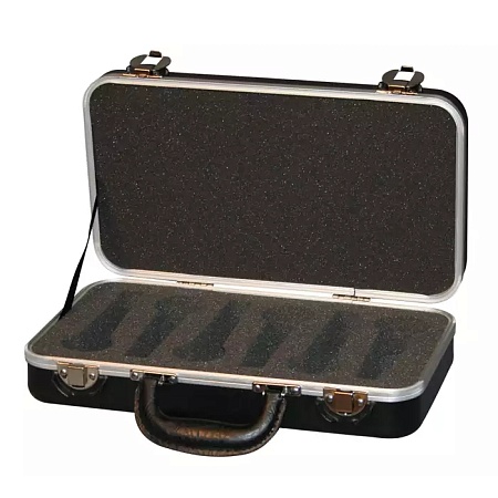GATOR GM-6-PE- пластиковый кейс для шести ручных микрофонов, вес 1,81кг